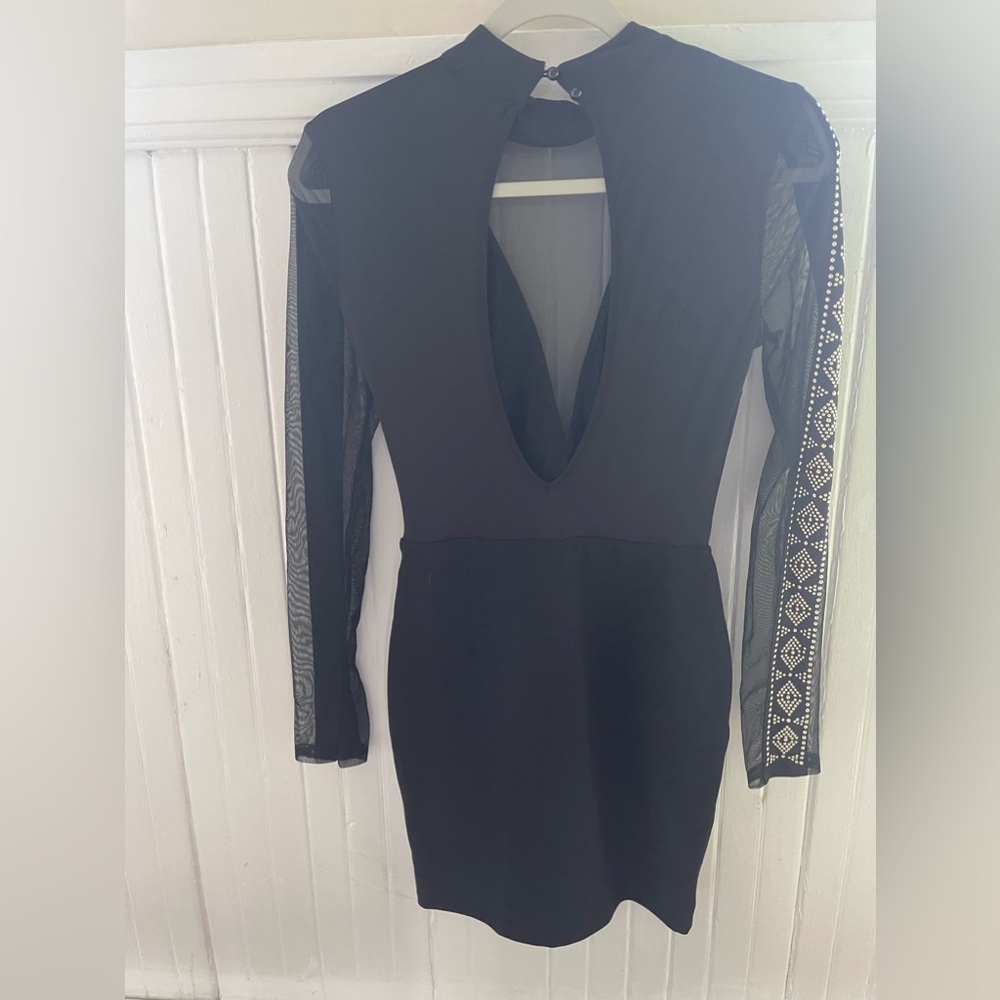 Windsor fitted black dress with silver decal and open back. Like new never worn - Picture 3 of 3